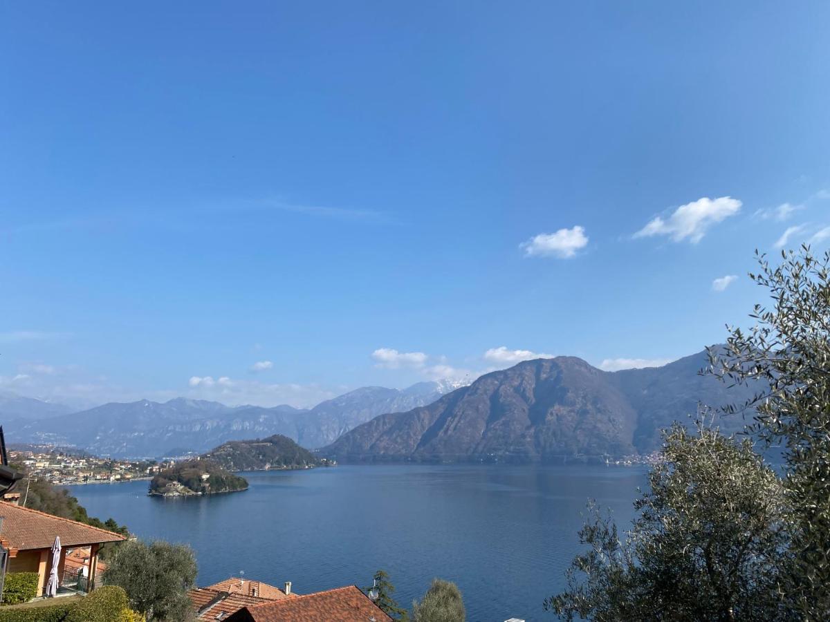 Paolo'S Home - Overlooking The Lake Colonno Bagian luar foto