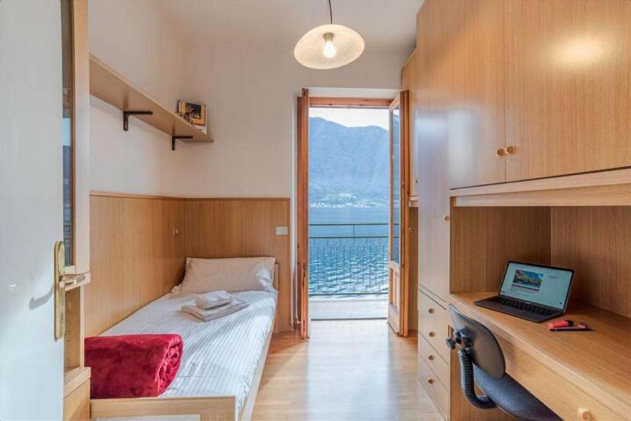 Paolo'S Home - Overlooking The Lake Colonno Bagian luar foto